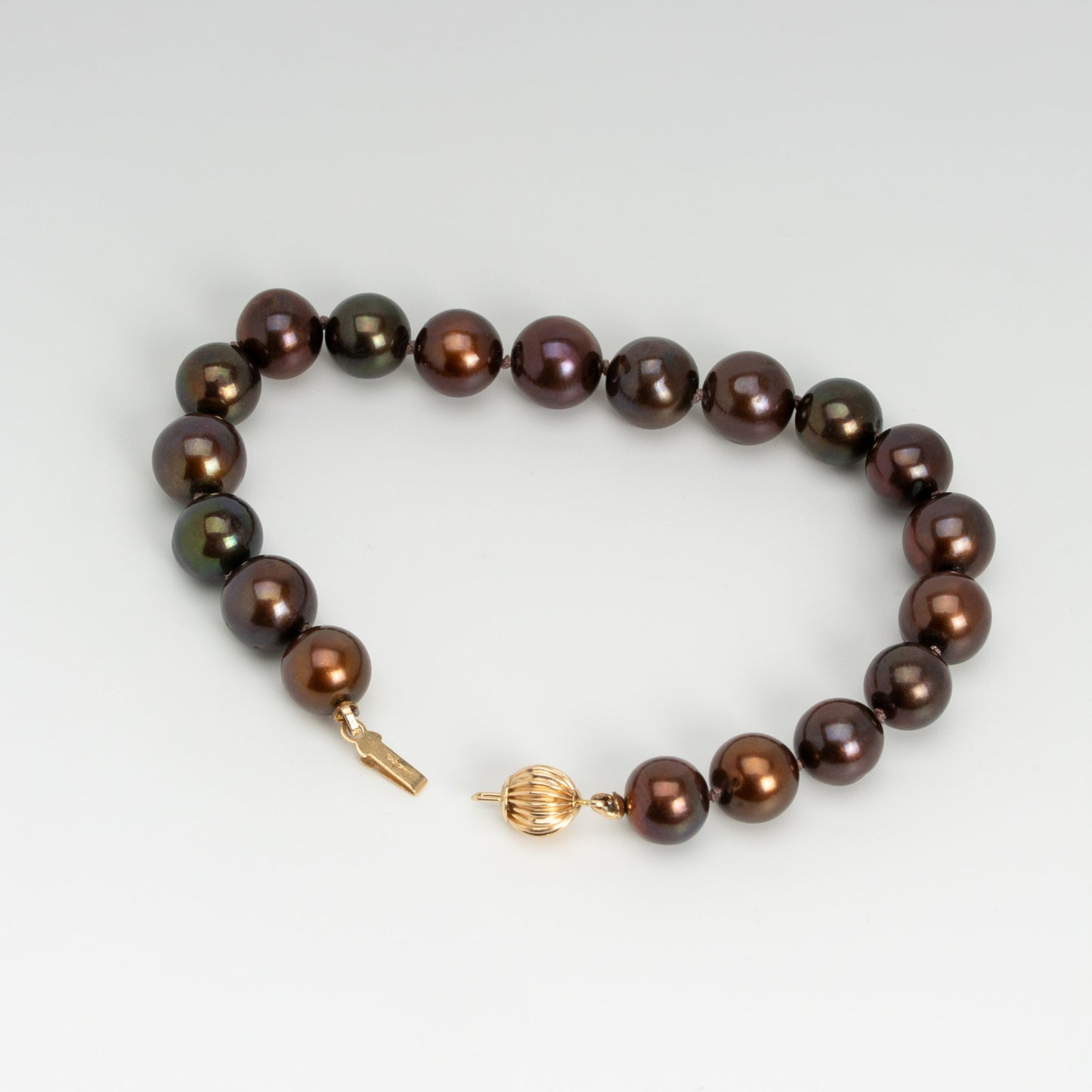 9-9.5mm Chocolate-Dyed Freshwater Pearl Bracelet, High Luster, Near Round Pearls, 14K Yellow Gold Ball Clasp, Hand-Knotted, 7.5-inch