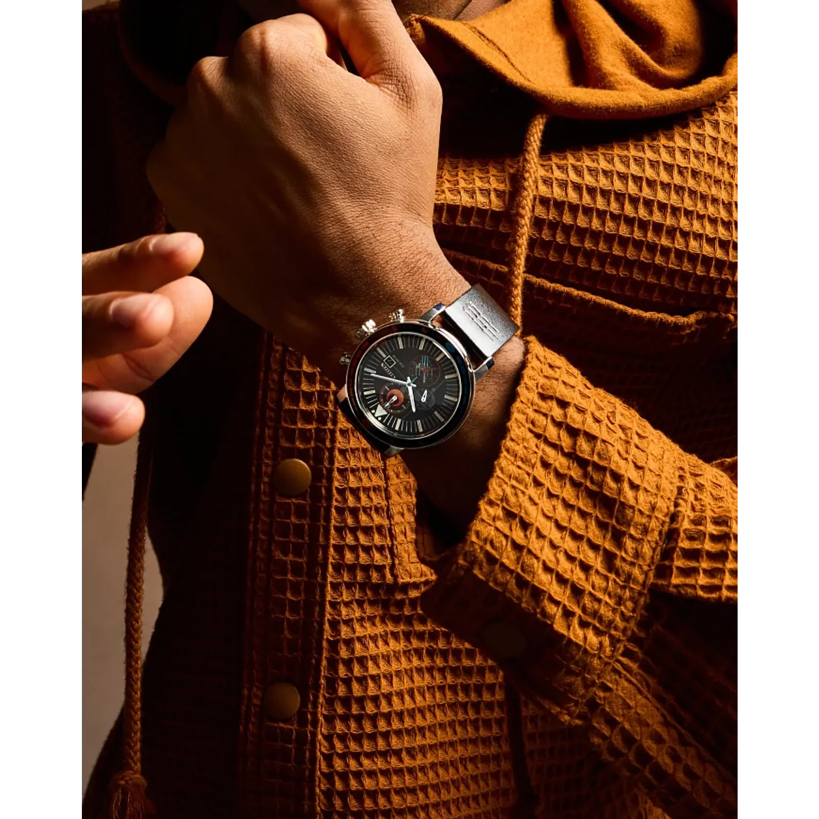 CITIZEN Star Wars Rebel Starfighter CA0870-43W – Eco-Drive chronograph with black dial featuring Rebellion symbols, X-wing details, black leather strap, and WR100 water resistance.