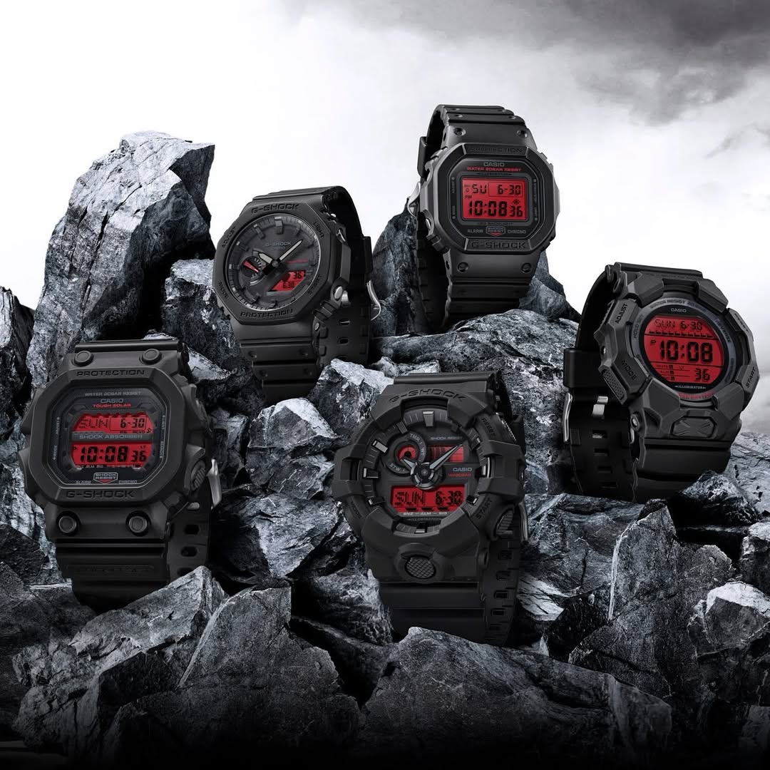 Casio G-SHOCK GA-700 Series GA700BBR-1A – bold black-and-red design with oversized case, front light button, Super Illuminator, shock resistance, and 200m water resistance.