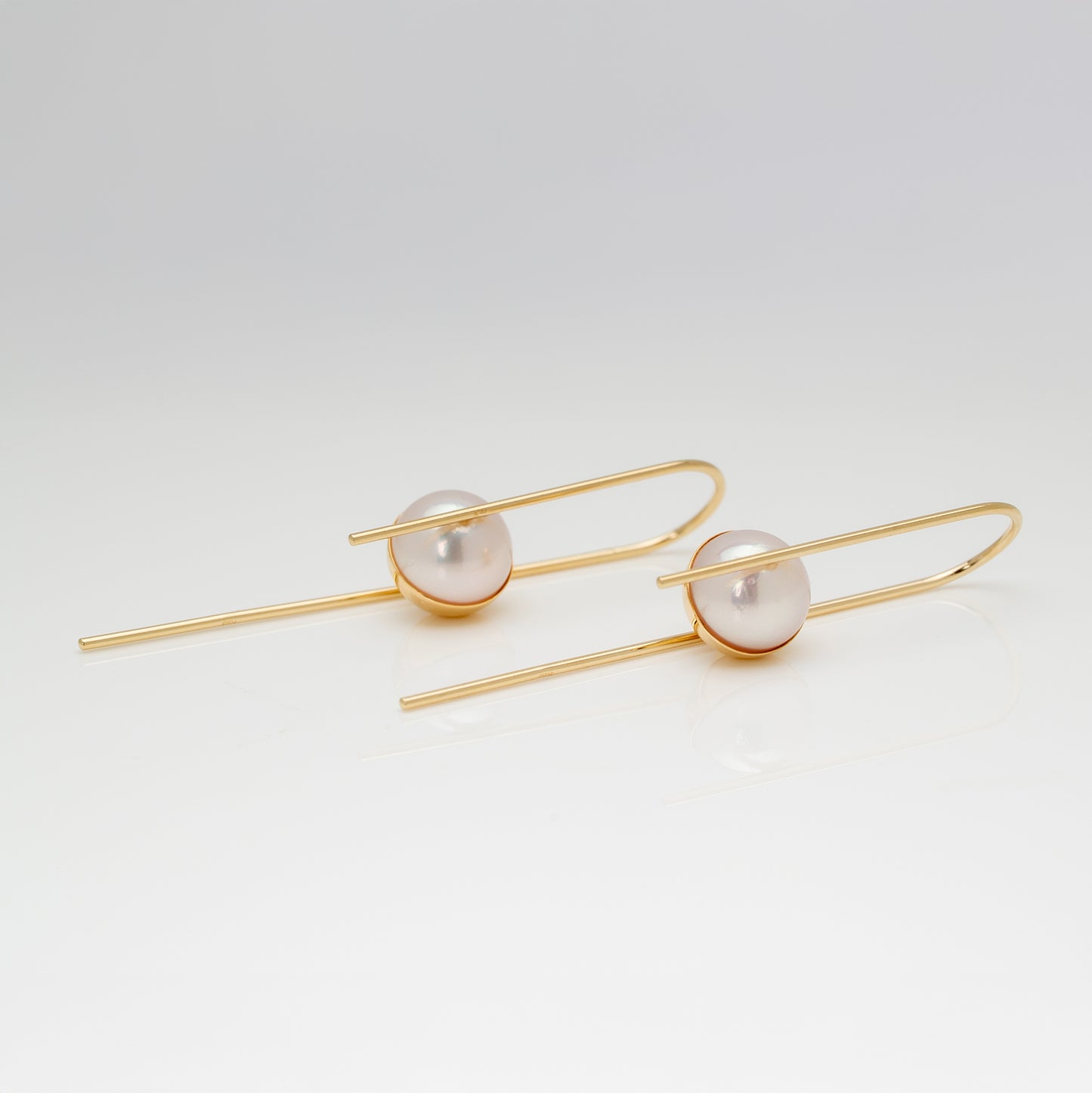 Kaze(風) Akoya Pearl Earrings - 18K Yellow Gold, 7mm White Rose Pearls, Handcrafted in Kofu, Japan