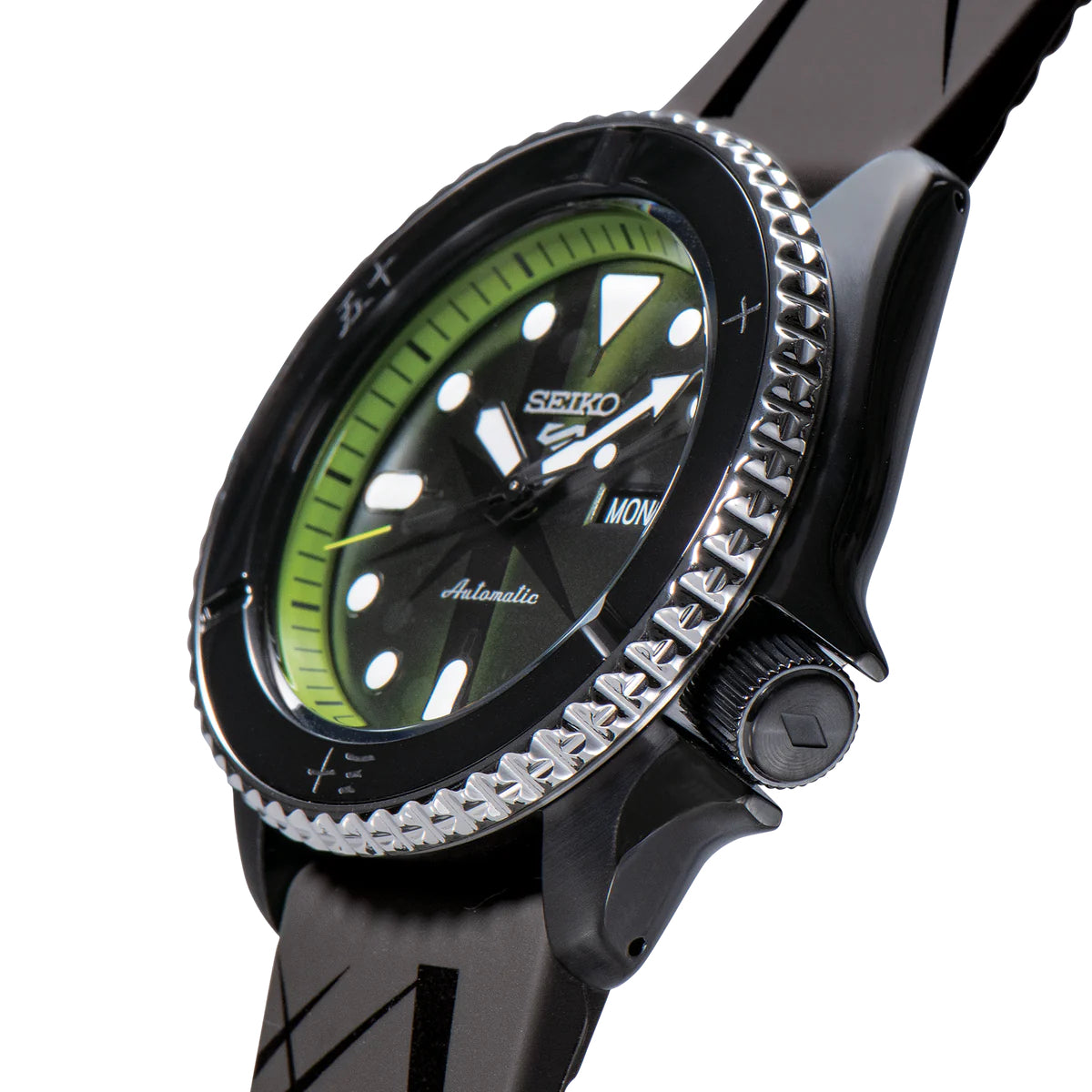 SEIKO 5 Sports One Piece Roronoa Zoro Limited Edition – black and gray patterned dial, green accents, rotating bezel, Zoro logo caseback, automatic movement, and 100m water resistance