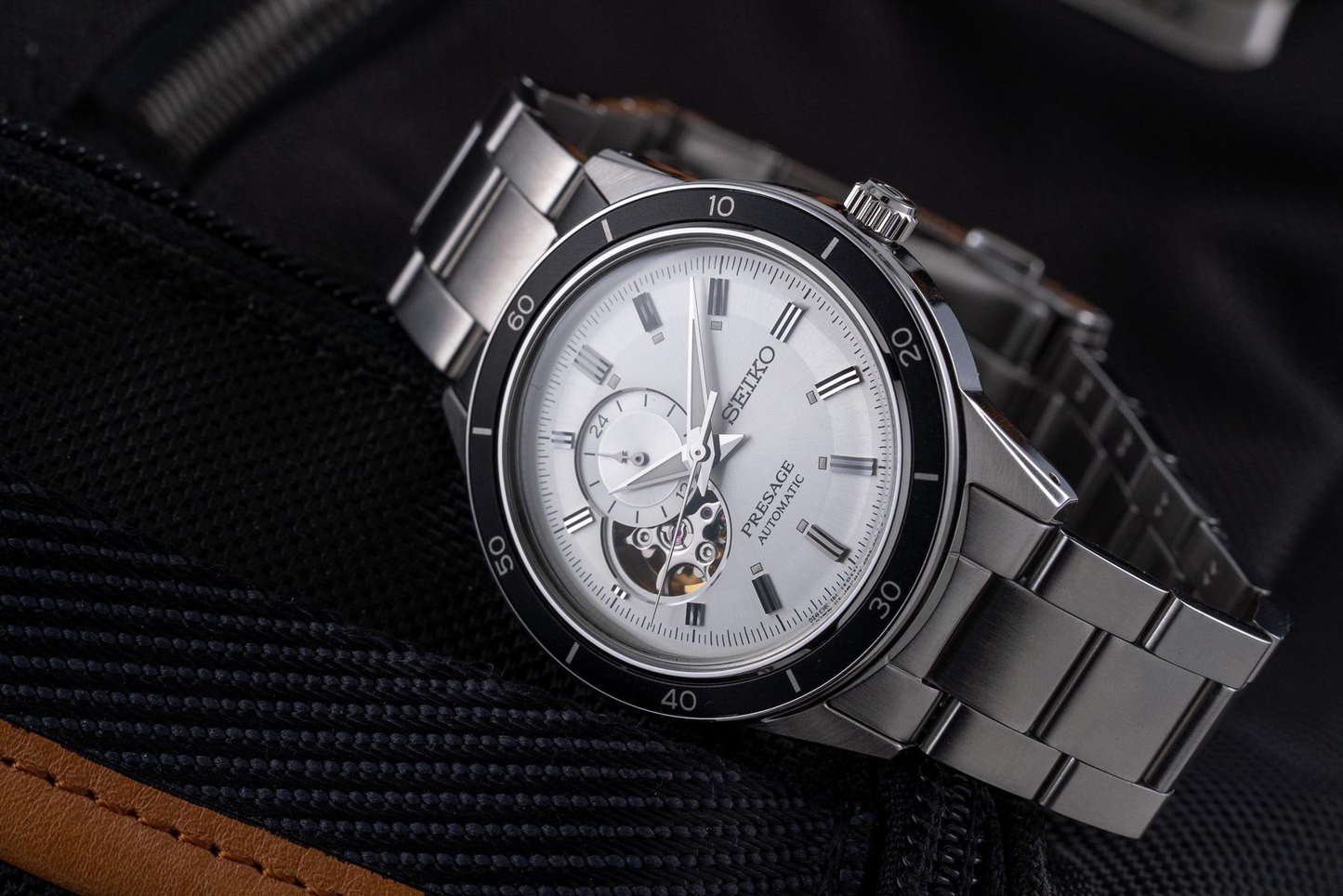 SEIKO SSA423 Presage Style60's Automatic Watch – Ivory Open-Aperture Dial with 24-Hour Subdial, 40.8mm Stainless Steel, Retro 1960s Design