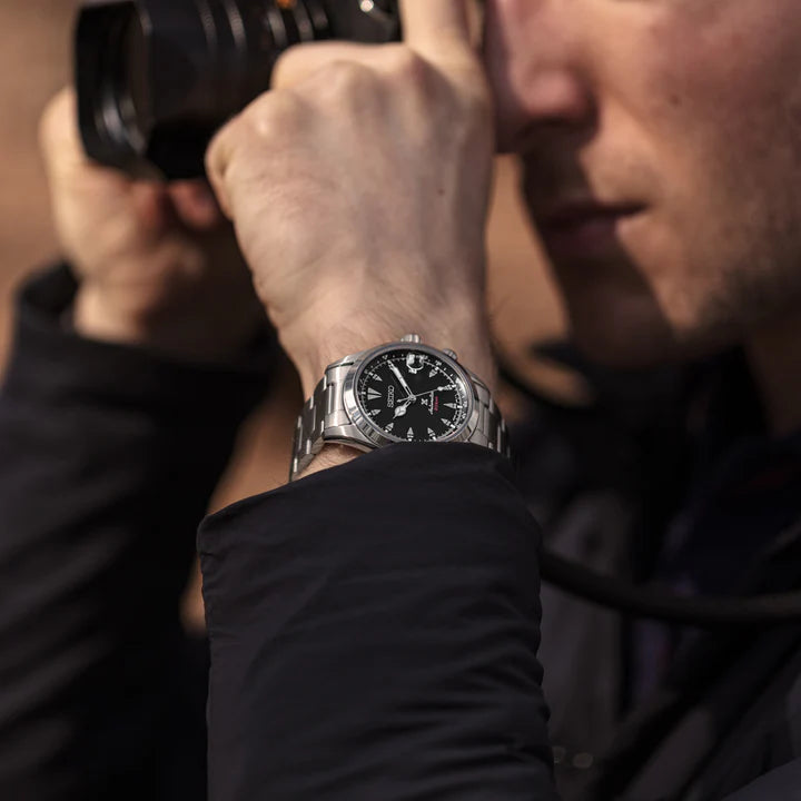 Seiko Prospex SPB117 - 39.5mm Stainless Steel Alpinist Watch, Black Dial, Inner Compass Bezel, 200m Water Resistance, Automatic 6R35 Movement