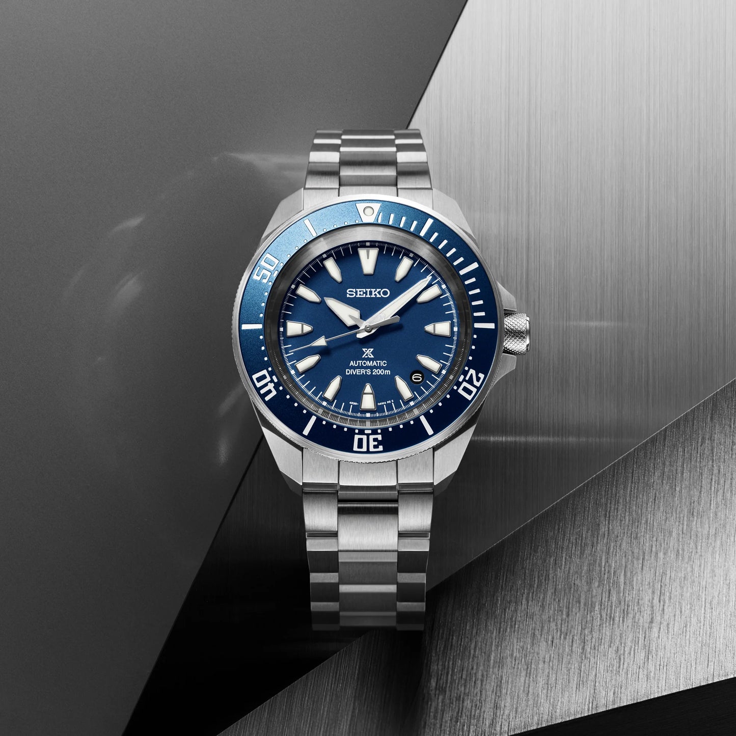 SEIKO Prospex SRPL51 Automatic Diver – blue dial and bezel, stainless steel case and bracelet, automatic movement, and ISO-certified 200m water resistance.