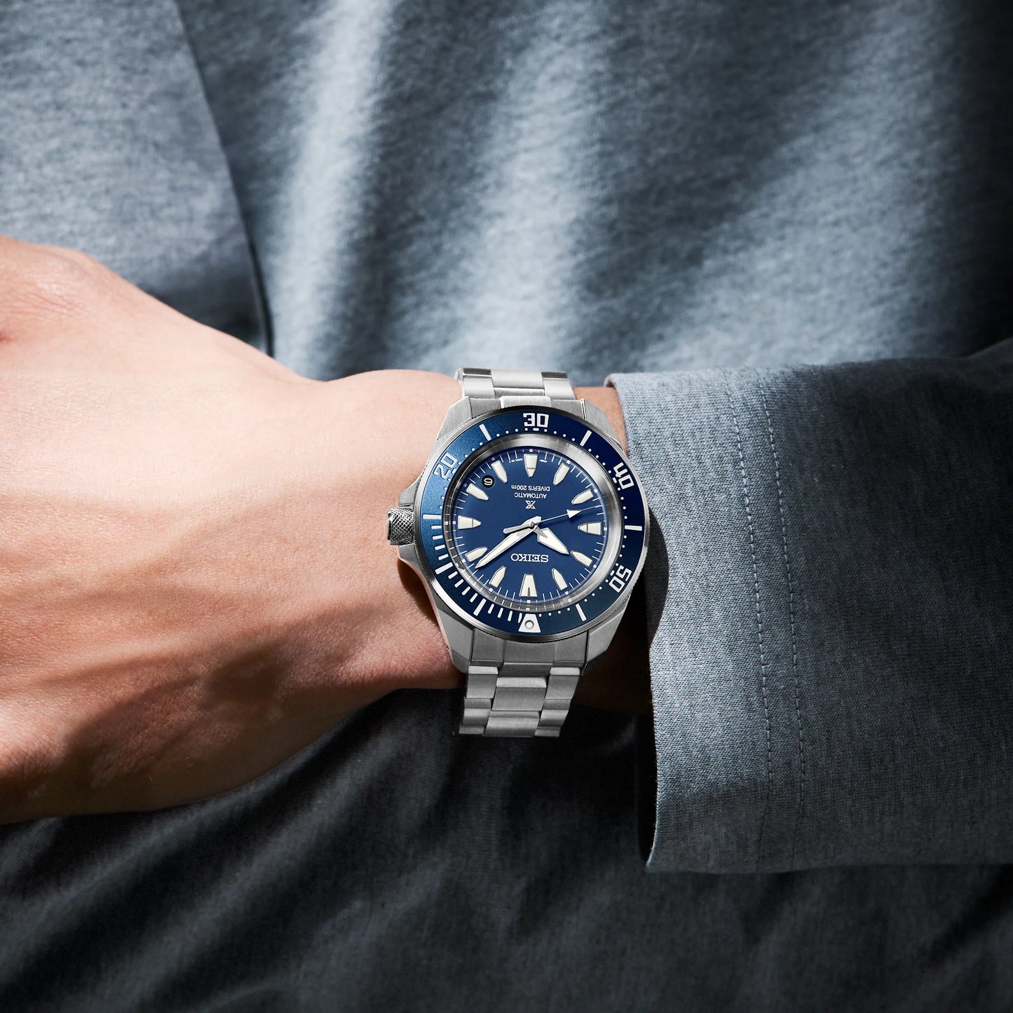 SEIKO Prospex SRPL51 Automatic Diver – blue dial and bezel, stainless steel case and bracelet, automatic movement, and ISO-certified 200m water resistance.