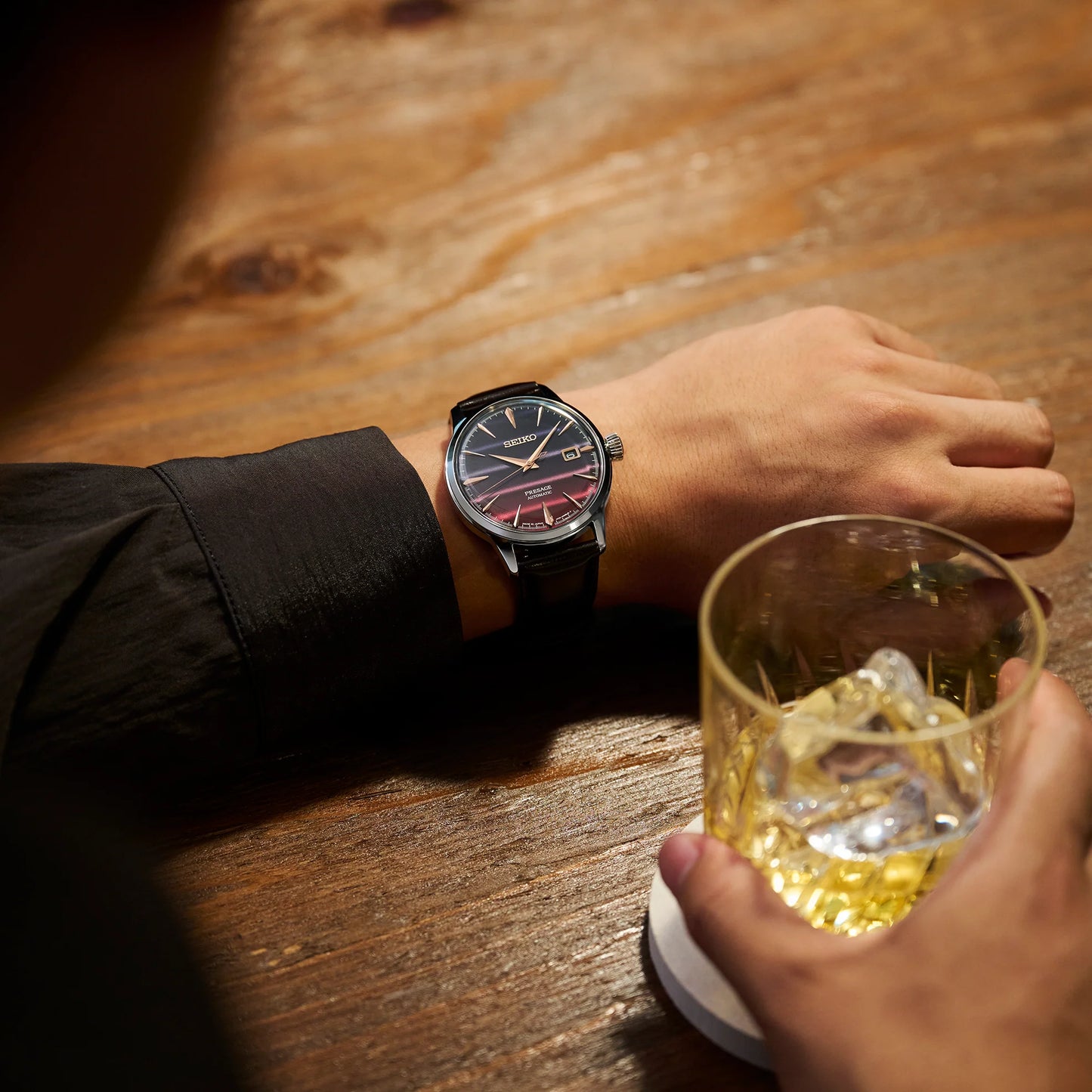 SEIKO SRPK75 Presage Cocktail Time Limited Edition – blue gradated dial with horizontal pattern, rose gold accents, brown leather strap, automatic movement, and 50m water resistance.