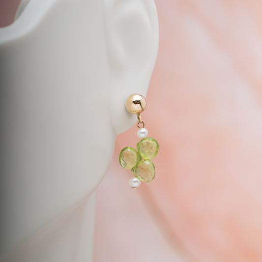 Peridot Pearl Earrings w/14K Yellow Gold