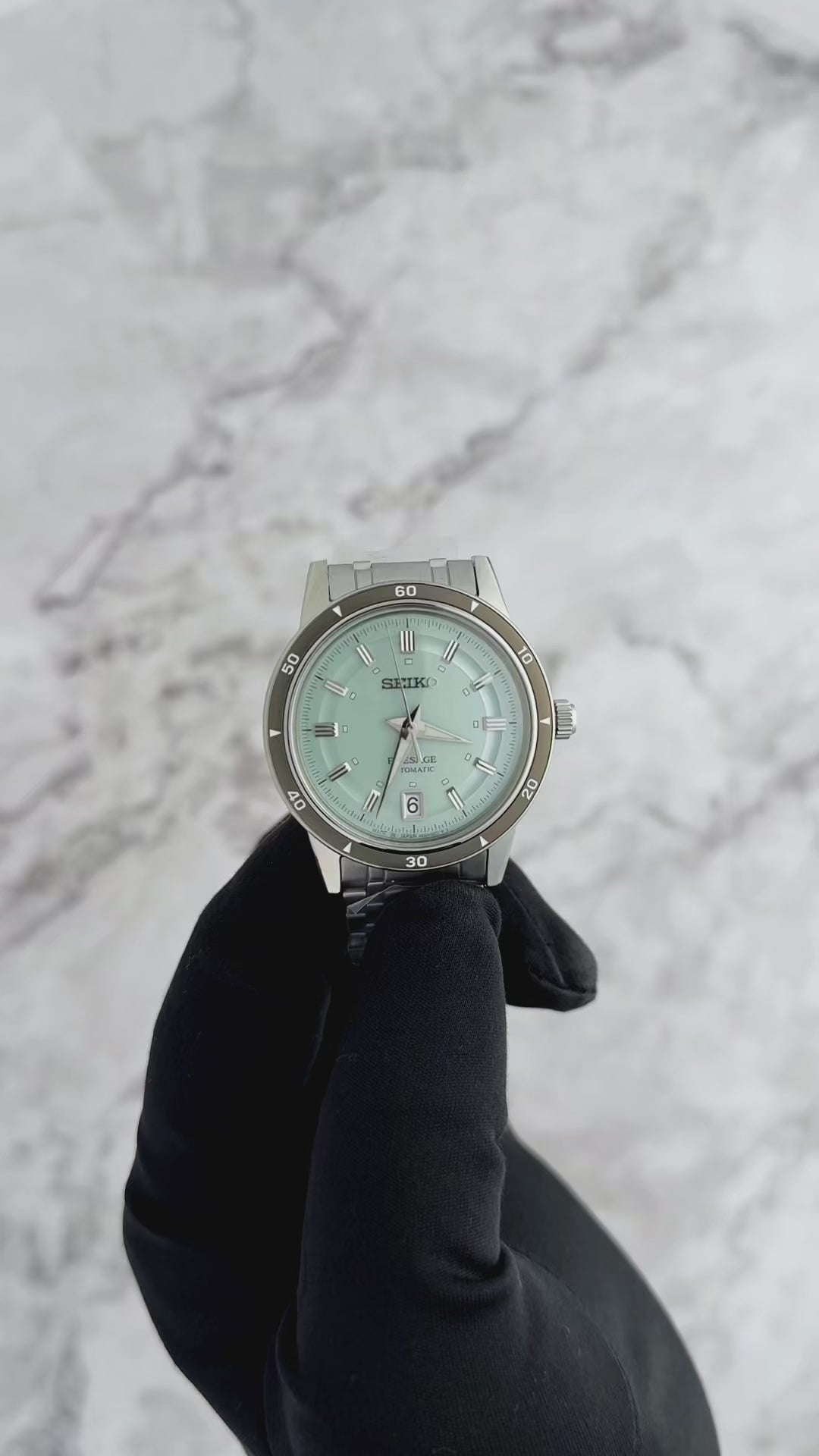 Seiko Presage SRPL71 Style60’s – mint-green dial automatic watch with vintage-inspired design, box Hardlex crystal, see-through caseback, and 41-hour power reserve.