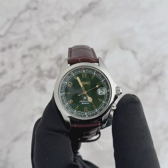 SEIKO PROSPEX SPB121 Alpinist Watch – Green Sunray Dial with Compass Bezel and Brown Leather Strap, 200m Water Resistant Adventure Timepiece